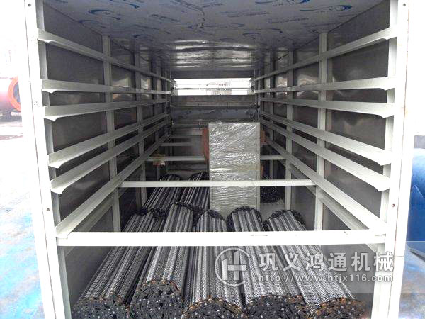 网带式烘干机发货现场
