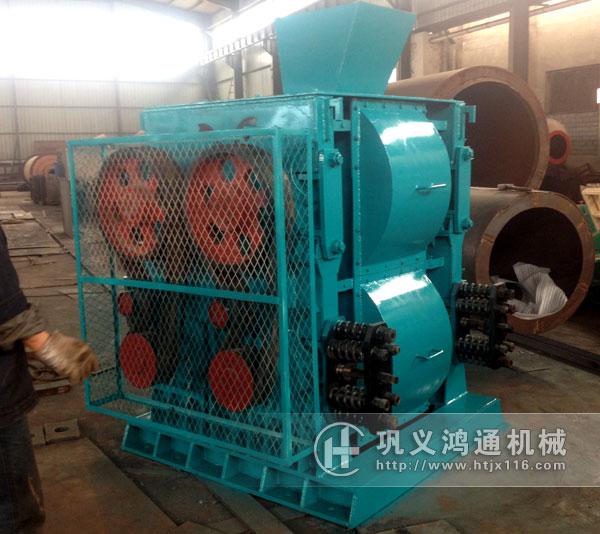 四齿辊破碎机图片